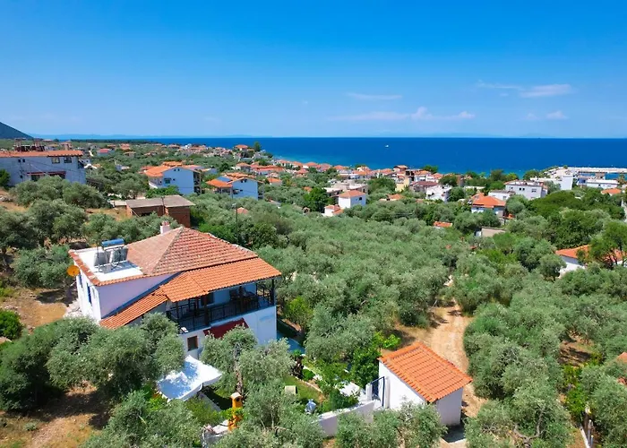 Meji House Case de vacanță Skála Kallirákhis
